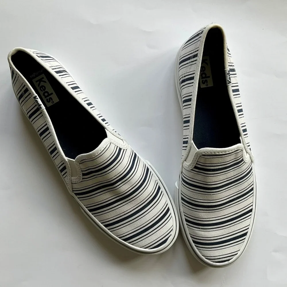 Keds Double Decker Wmns 8.5 SlipOn Sneakers Softerra Striped Canvas WF66943 NWOT